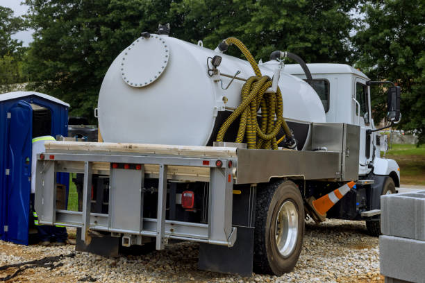Best Sanitation services for porta potties  in New Brighton, MN